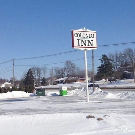 Colonial Inn Dyersville Ngoại thất bức ảnh