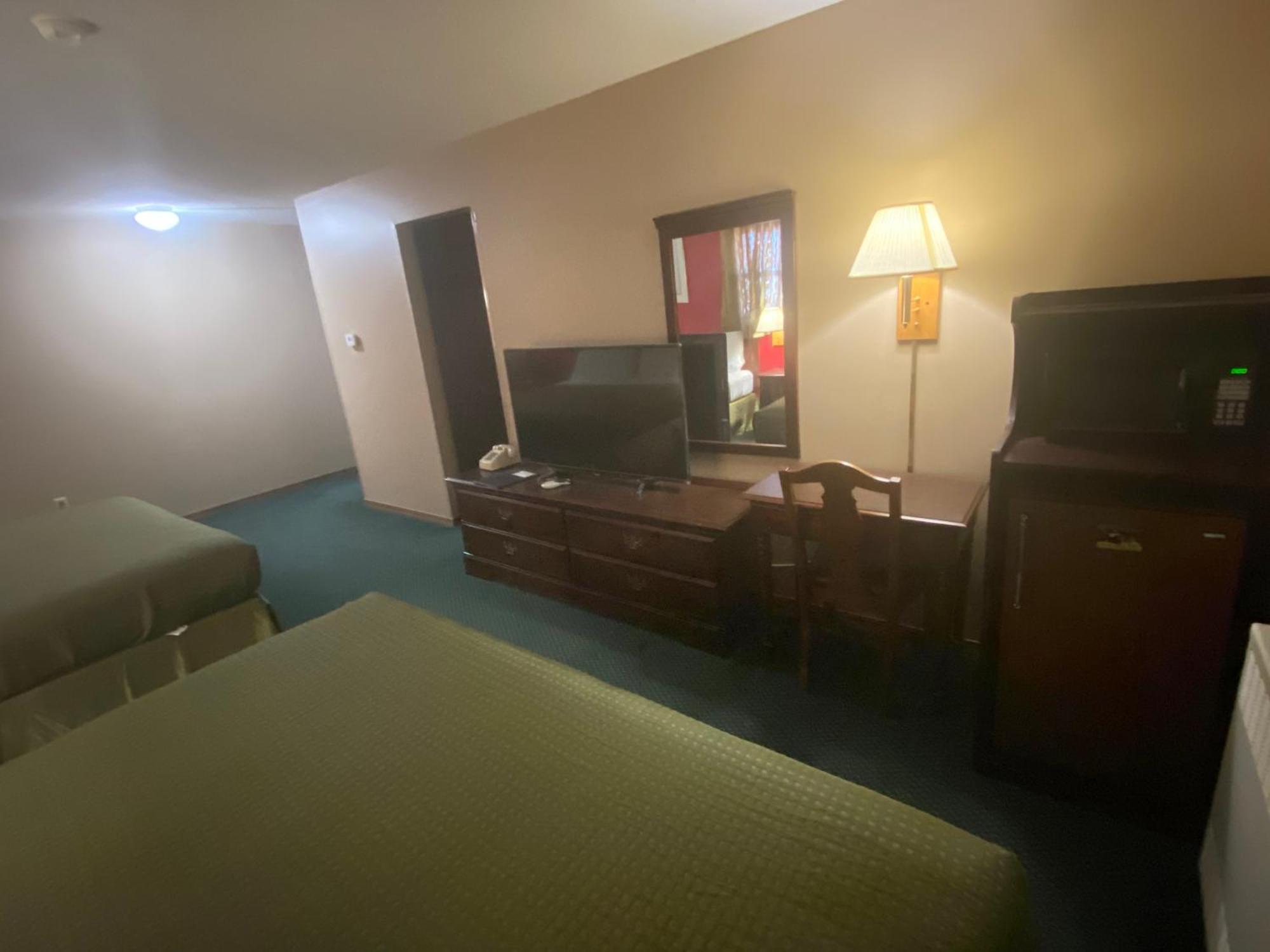 Colonial Inn Dyersville Ngoại thất bức ảnh