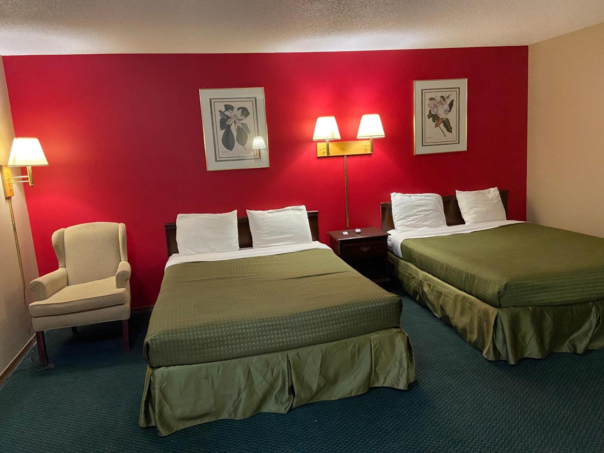 Colonial Inn Dyersville Ngoại thất bức ảnh